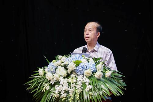 https://www.imu.edu.cn/__local/8/1E/B4/D013DC82947189C397C0769B2CD_DAD83DB8_27AD5.jpg