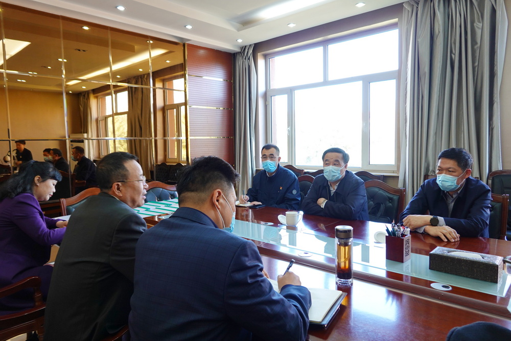 校党委书记刘志彧到学院调研