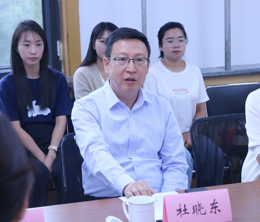 我校举行研究生支教团座谈会暨第十一届研究生支教团出征仪式-内蒙古